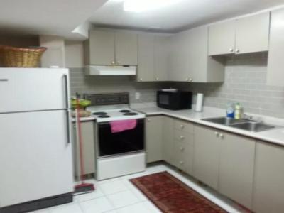 Basement Appt for rent with seperate entrance and parking $1,400