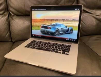 15” MacBook Pro Retina i7 16GB 500GB SSD 2015