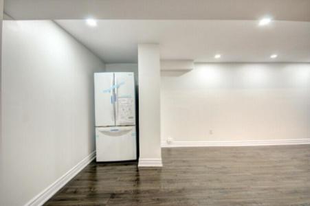 2 Bedroom close to Square One - Available from May 1st $1,550.00