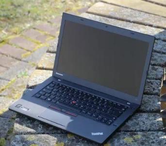 *SPECIAL*Lenovo T450 i5-5300U,256GB SSD,8GB DDR, Windows 10Pro