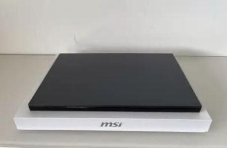 MSI Creator 15”Laptop 4K