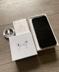 iPhone XS 64 GB **Airpods + Fast Charger Set**