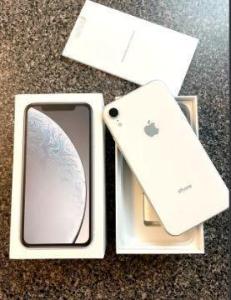 Mint Apple iPhone XR 64GB Unlocked