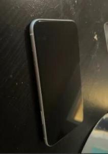 Great condition Iphone xr