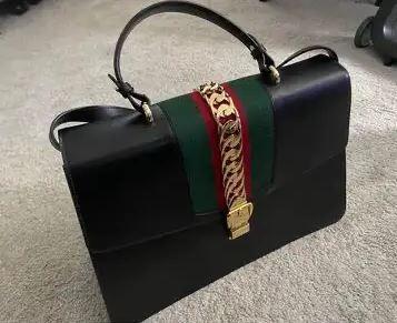 BRAND NEW GUCCI BAG WOMEN RETAIL IS $5000 (READ AD)