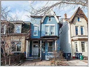 $1798 + hydro / 2 bd bsmt apt- Newly Reno'd (College/Spadina) $1,798.00