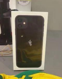 Apple iPhone 11 unlocked (brand new)sealed/extras