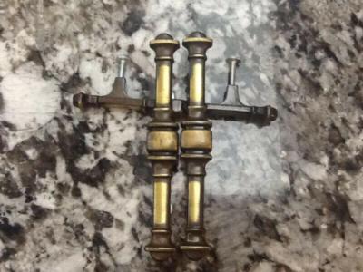 Furniture handles and knobs