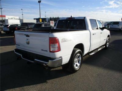 2019 Ram 1500 Big Horn Crew Cab 153.5" WB 4X4 w/6.4' Box, 5.7L