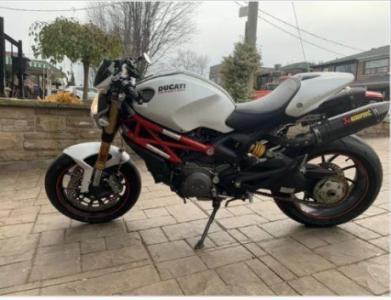 DUCATI MONSTER 2012 796 ABS