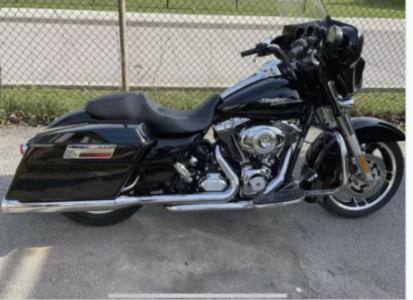 S&S cycle true dual exhaust for street glide