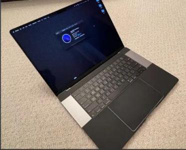 16-inch MacBook Pro Space Grey M1 Pro Chip (2021)