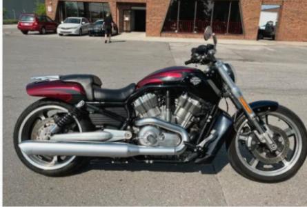 2015 Harley-Davidson V-Rod Muscle **VERY RARE BIKE**