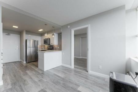 Executive Bachelor Suite (with separate bedroom) $1,725.00