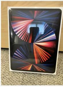 Brand new IPad Pro 12.9 inch 128 GB 5th gen